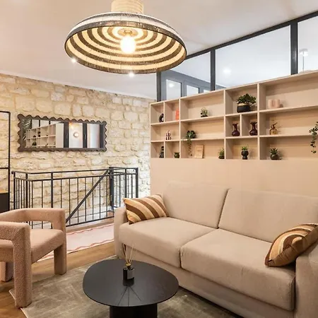 Elegante Parisienne Tour Eiffel Chic Apartment *